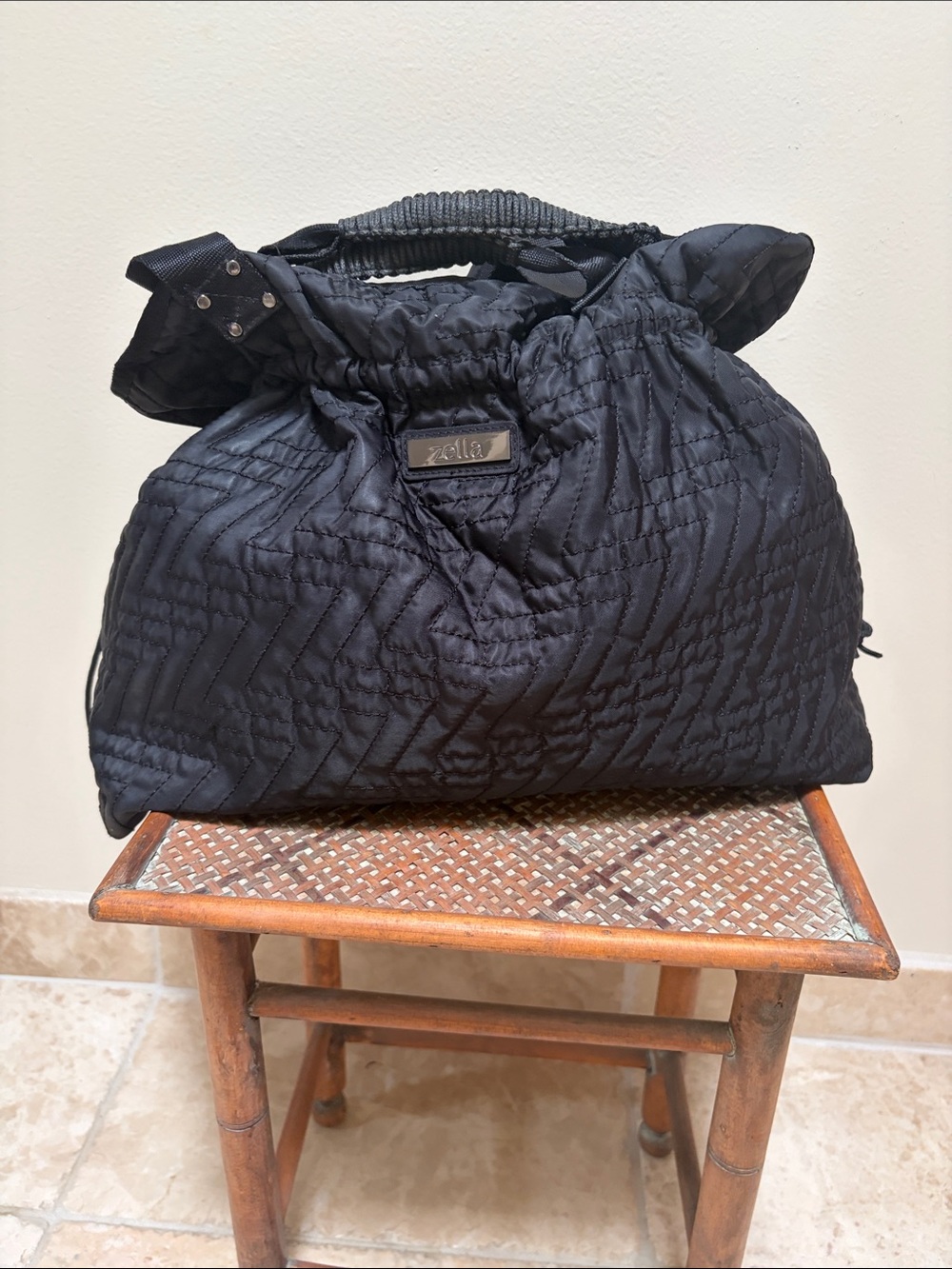 Zella Black Quilted Drawstring Tote
